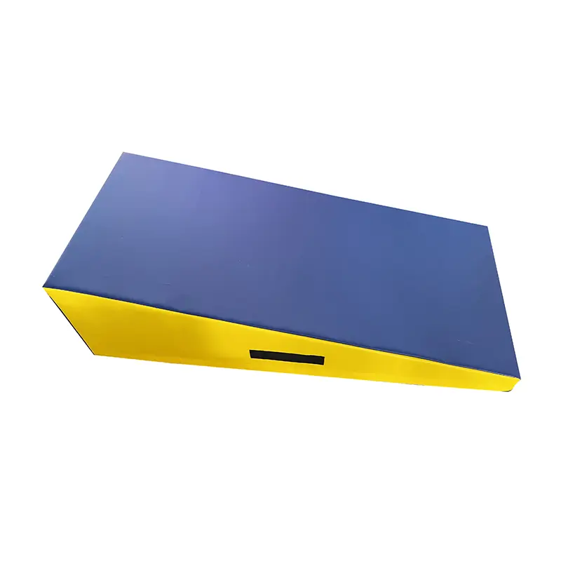 ట్రయాంగిల్ మ్యాట్